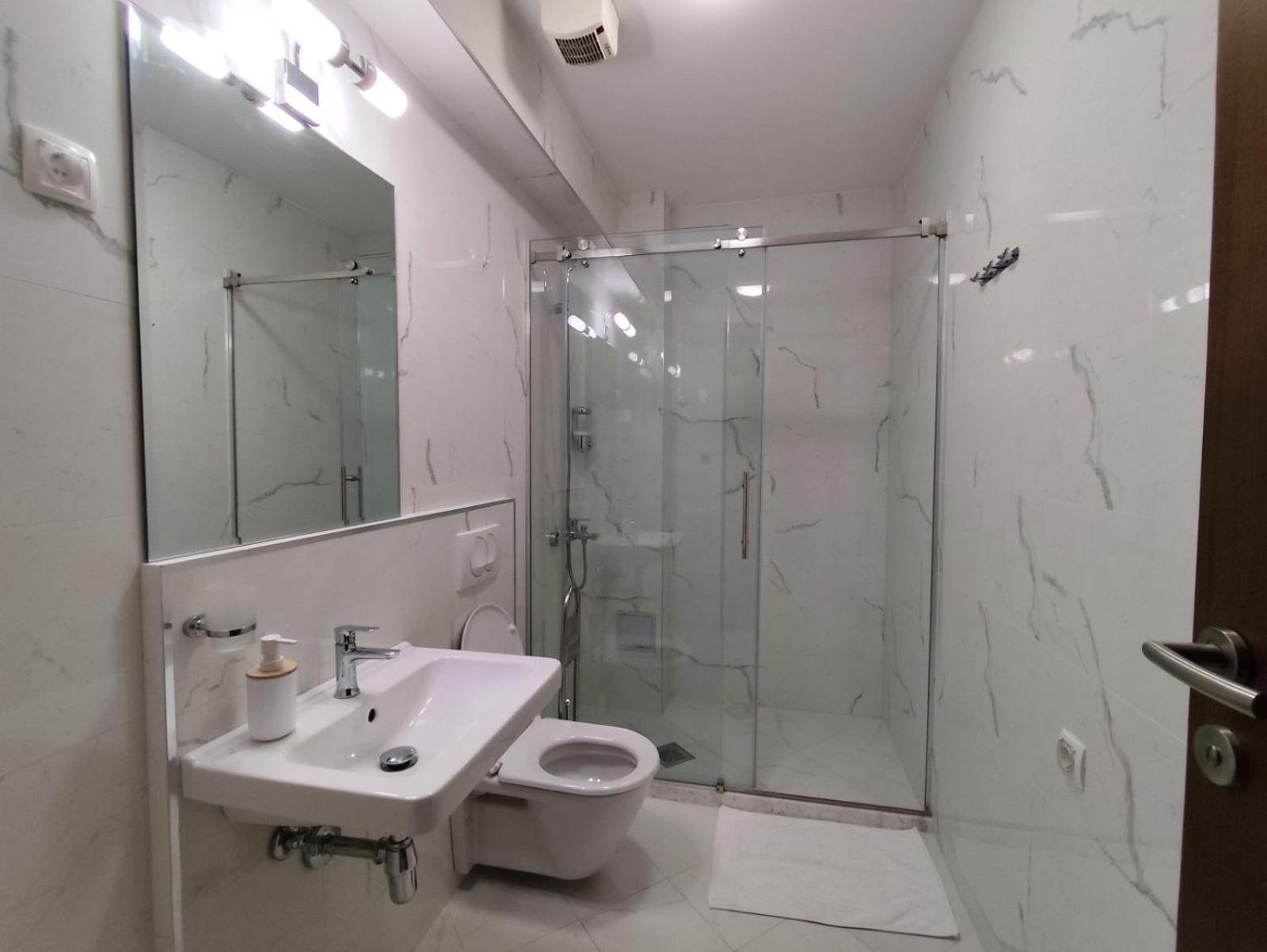 Urban Apartments Sutomore Ngoại thất bức ảnh